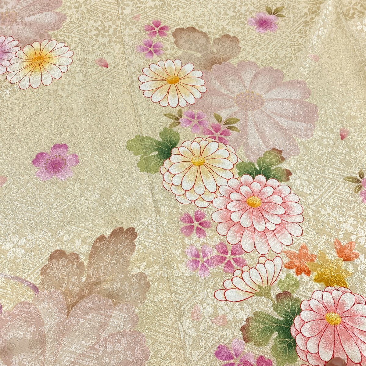  kimono month flower embroidery possible .. flower long-sleeved kimono silk gold thread ki1157