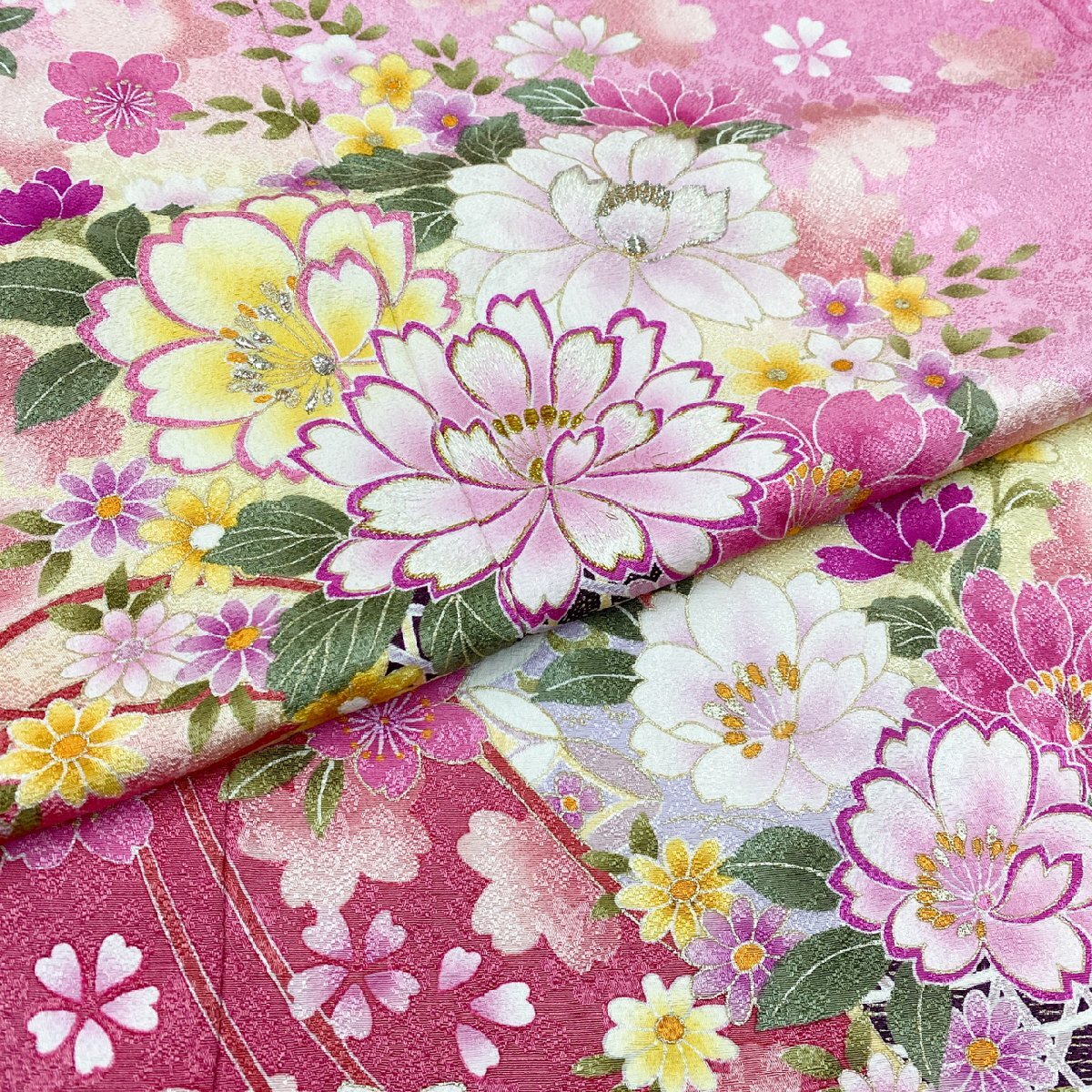 着物月花　刺繍　可憐な花　振袖　正絹　金銀糸　ki1161_画像1