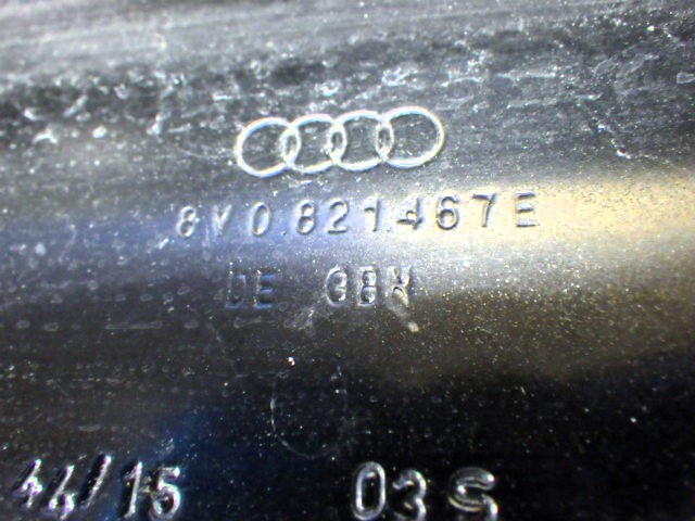 F054　アウディ　A3　スポーツバック　8V　右フェンダー　8V0 821 467 E　アルミ製　純正品　良品_画像3