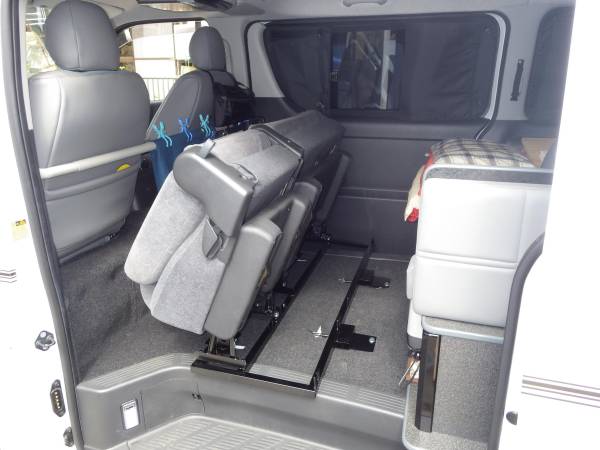 Hiace for second seat kit * tip-up standard equipment * elbow .. attaching Wagon specification *NV350 Caravan also!!