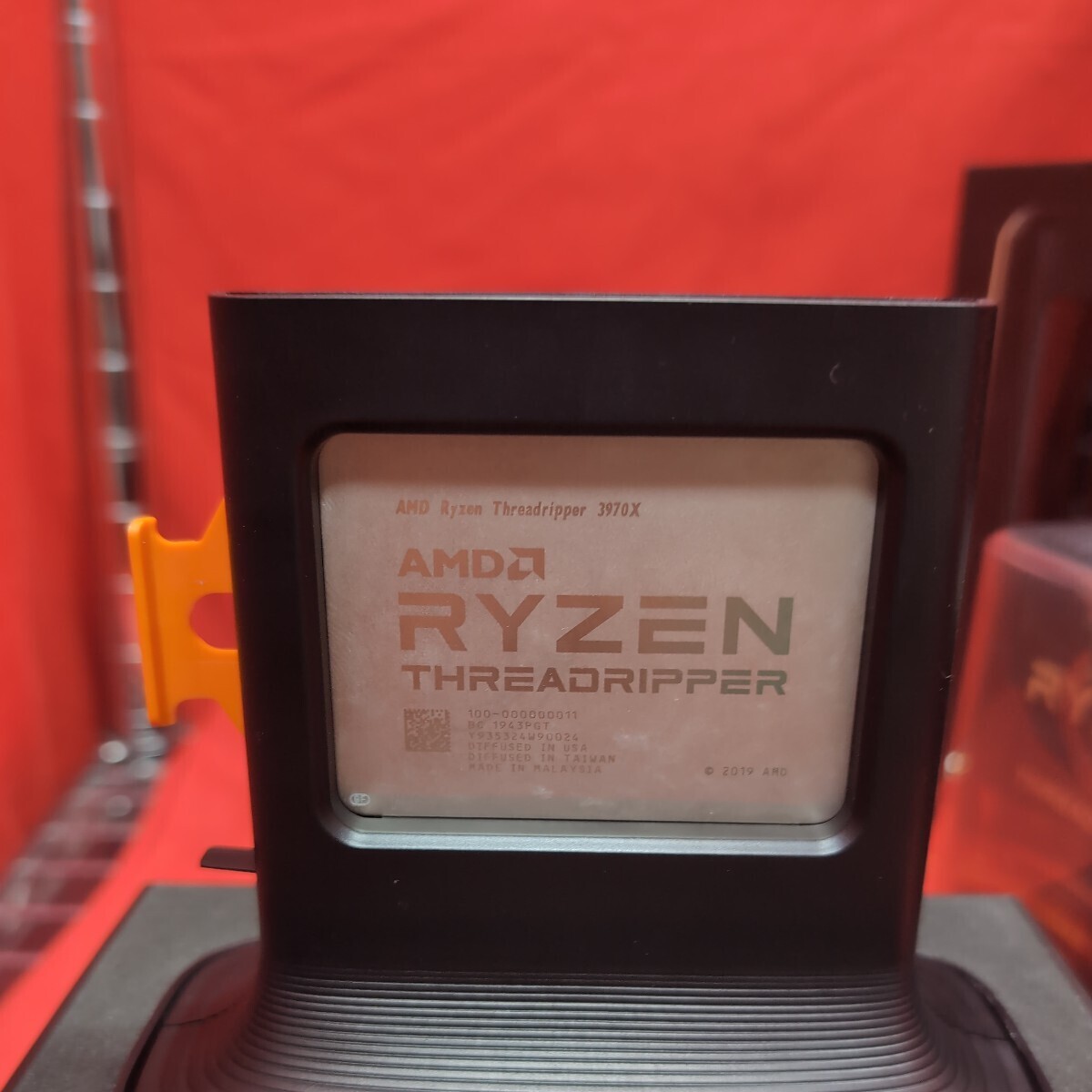 【正常動作品】AMD Ryzen Threadripper 3970X sTRX4 32C64T TRX40_画像4