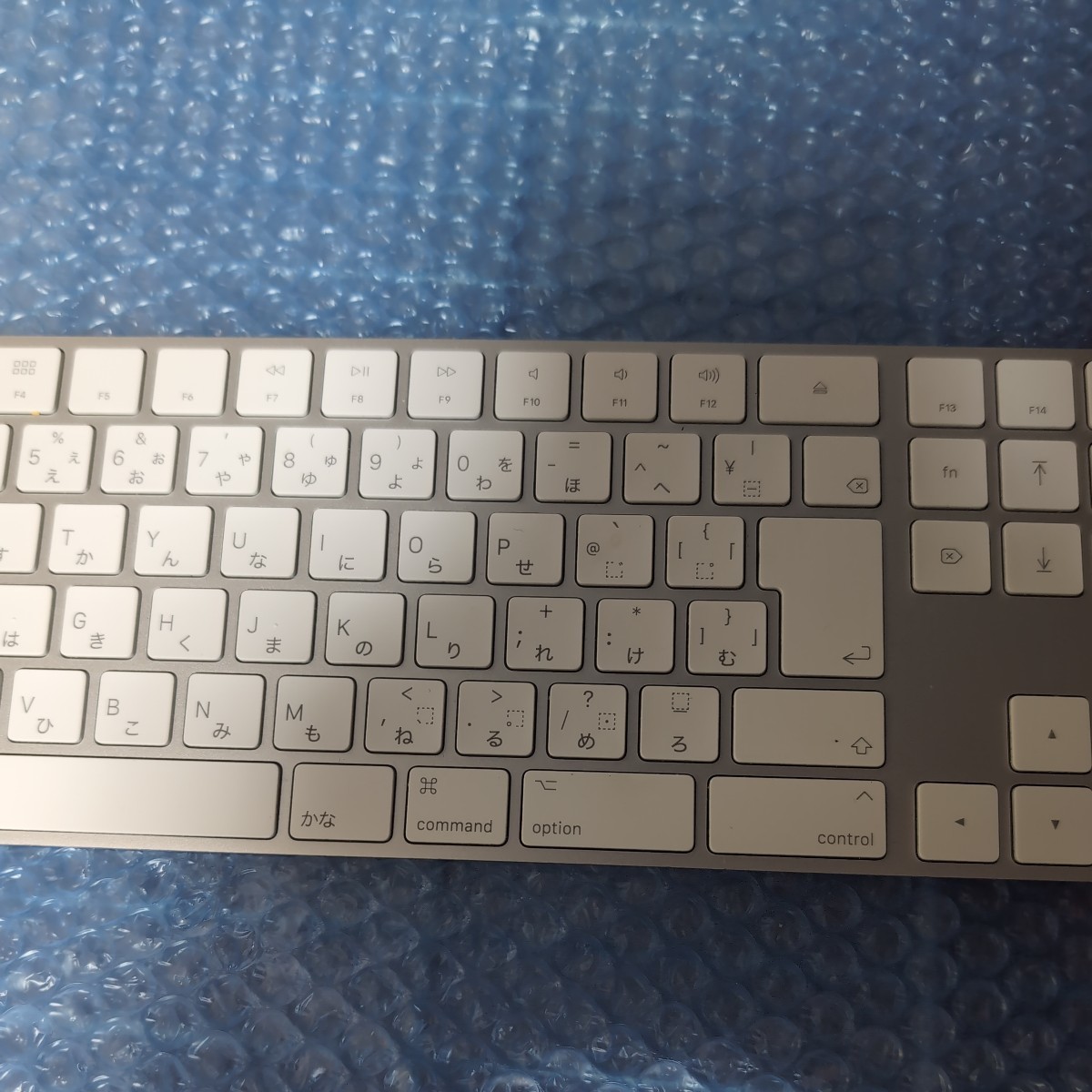 【動作品】Apple Magic Keyboard A1843 テンキー付き 日本語キーボード 純正 マジックキーボードの画像3