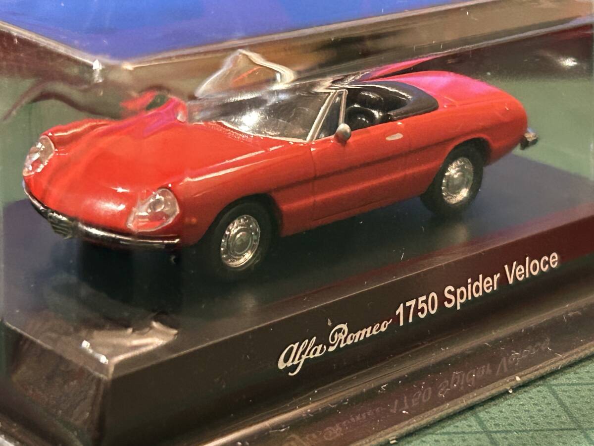 【貴重品・当時物】1/64 京商 アルファロメオ ミニカーコレクション 1750 スパイダー ベローチェ Spider Veloce レッド Alfaの画像1