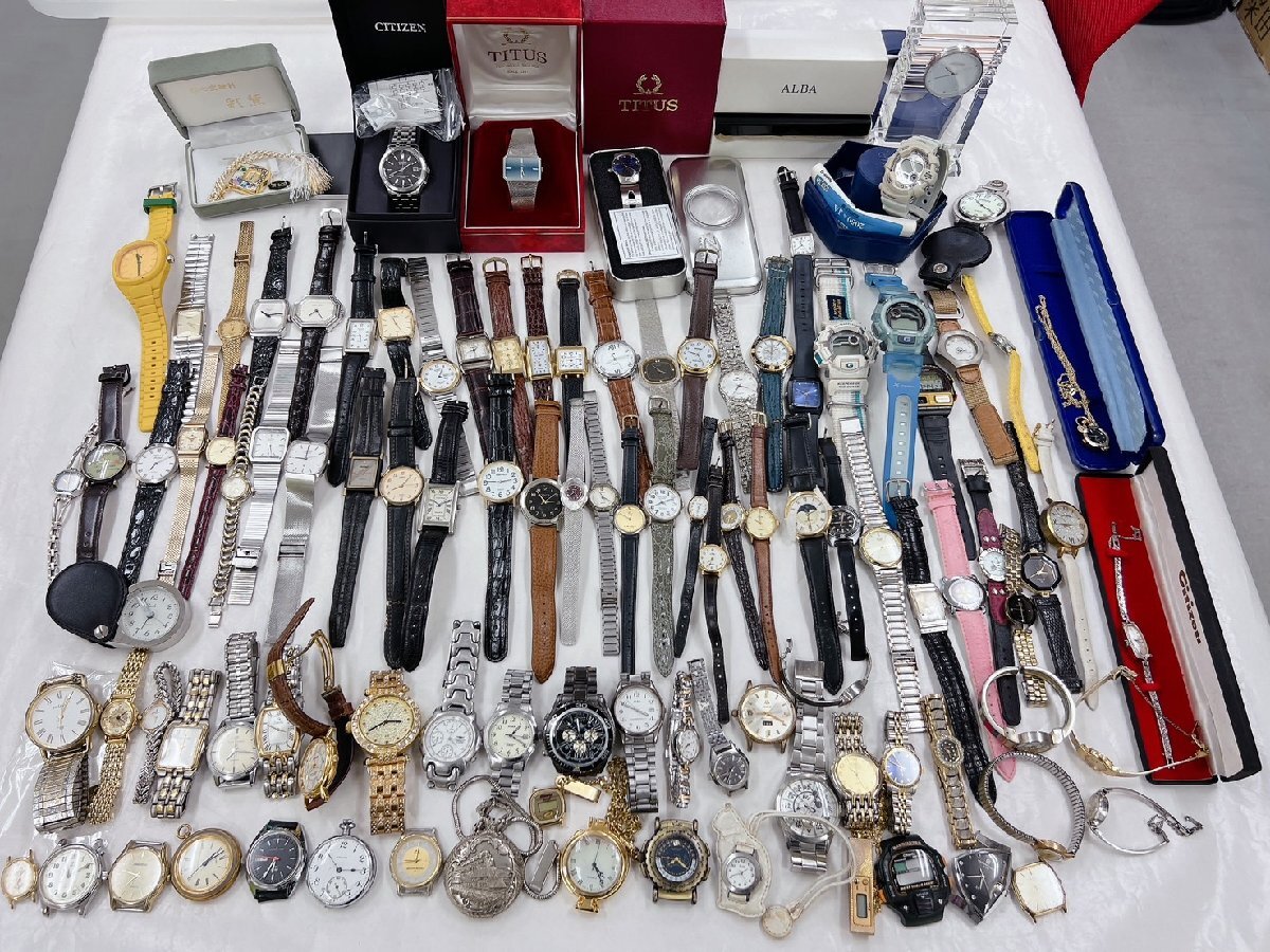 大量 ジャンク腕時計 SEIKO CASIO Gショック CITIZEN 他 約104本 約6109ｇ 【AS009】_画像1