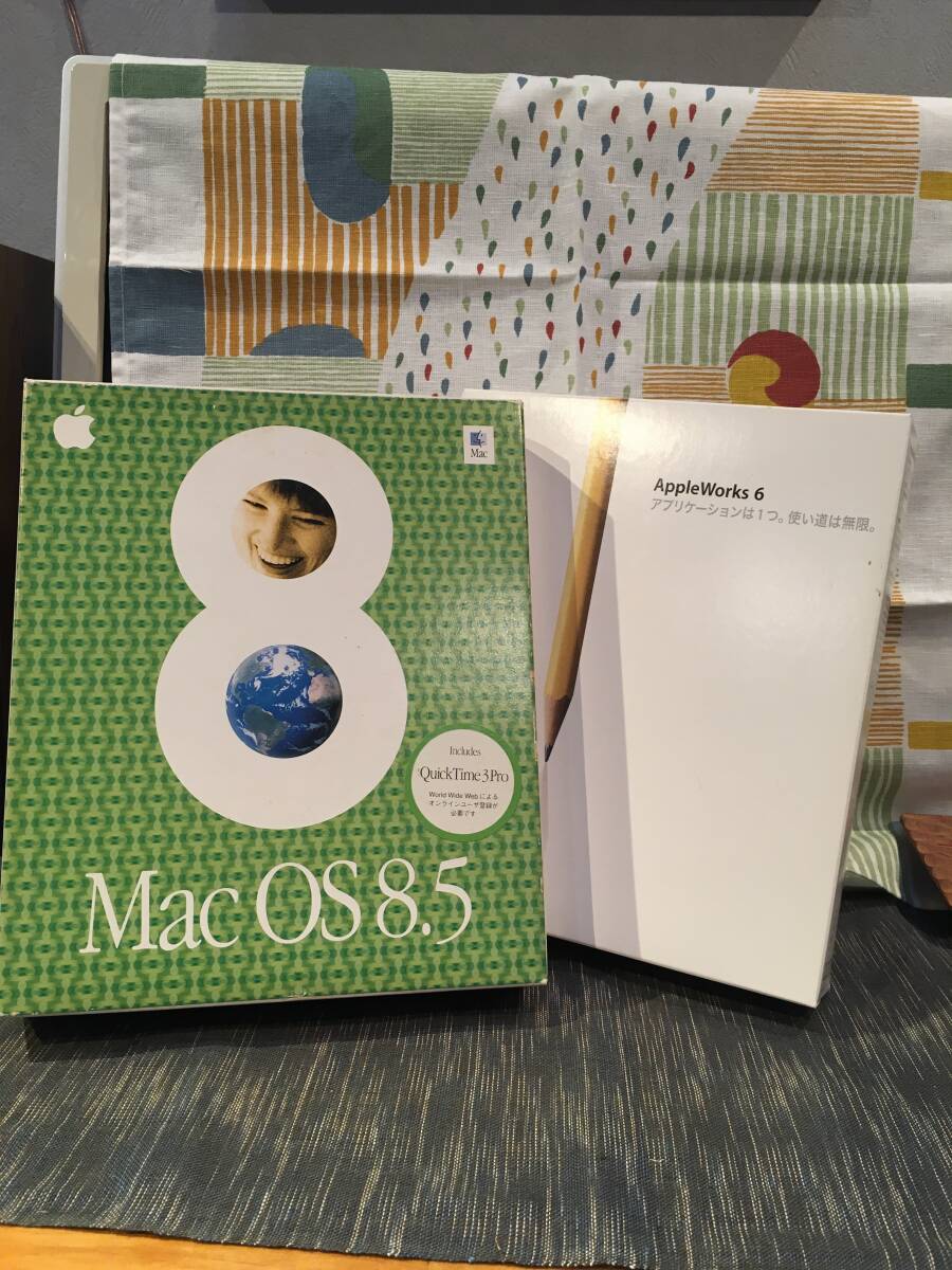 Mac OS8 と Apple Woks 6 セットの画像1