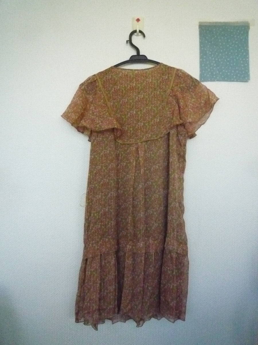 *Rose bullet no sleeve + butterfly sleeve chiffon mini height dress pink small flower × light brown group + lame thread go in Onward . mountain < size :2>