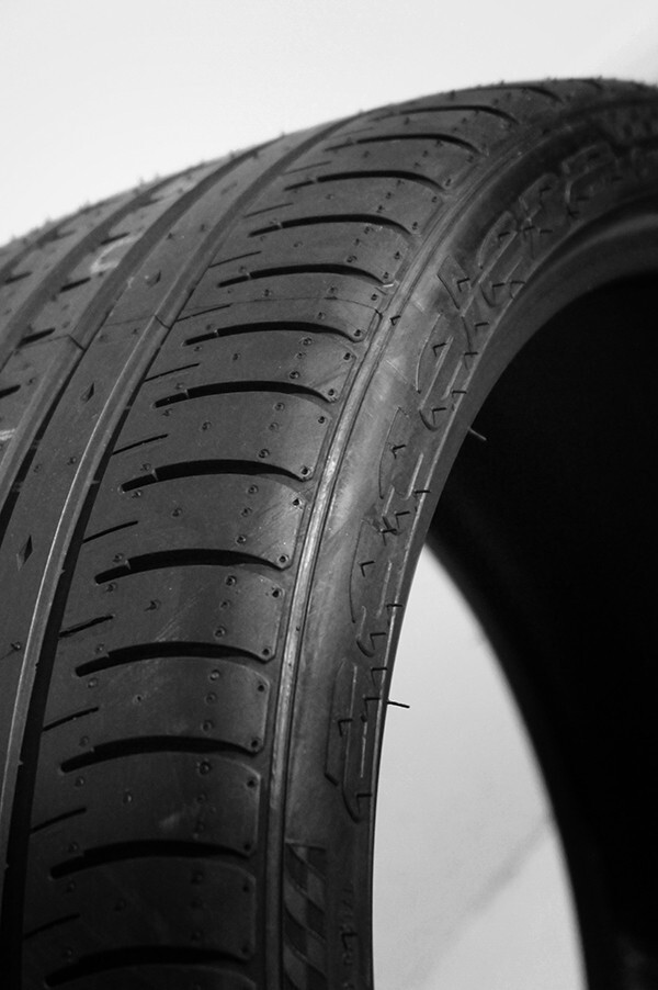 2本セット 255/30R20 92Y XL アクセレラ PHI_画像2