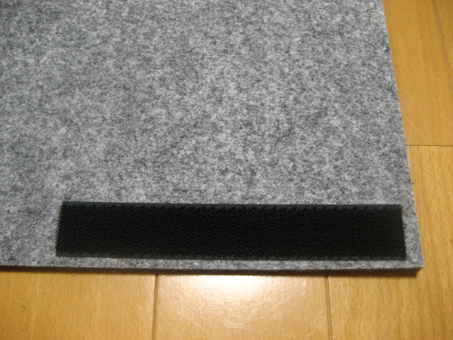 日本製タイルカーペット＜床暖房対応＞（３０枚）厚み約7.5mm（１４２５）在庫９８０枚・裏面不織布・１枚２００円～_マジックテープは付属しておりません。
