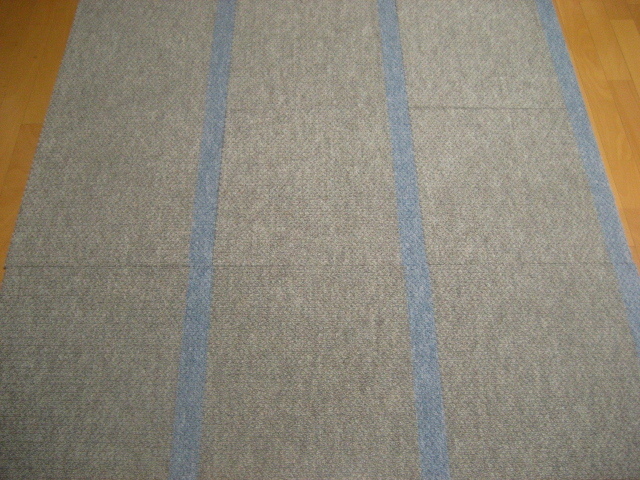  сделано в Японии звукоизоляция ковровая плитка (16 листов ) толщина 11mm(1439) наличие 169 листов *1 листов 220 иен ~