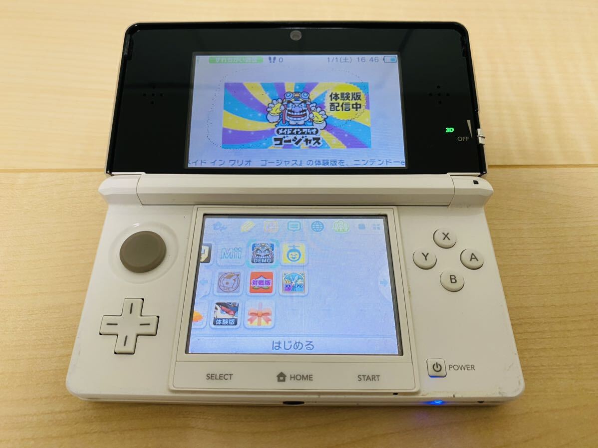 3DS ゲーム機 本体 アイスホワイト CTR-S-JPN-C0 任天堂 ニンテンドー Nintendo ゲーム機 液晶難あり_画像1