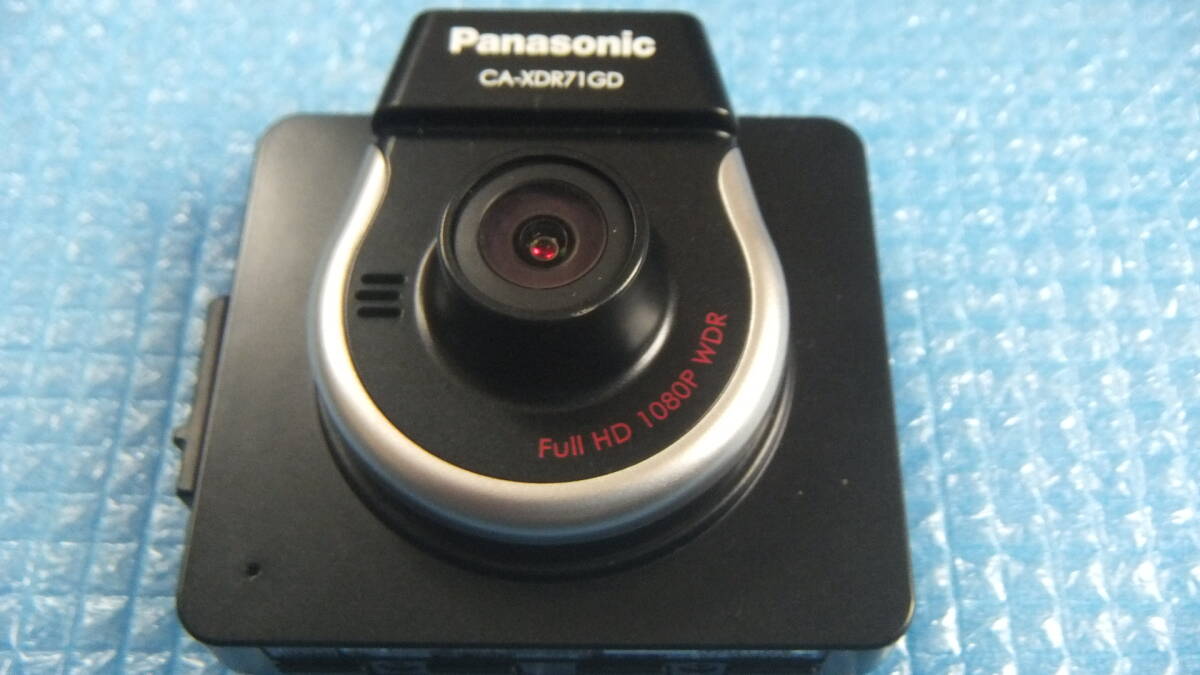 即決 送料480円～ Panasonic パナソニック ドライブレコーダー Full HD フルHD GPS 12V 24V 対応 LED信号機 ドラレコ CA-XDR71GD_画像6