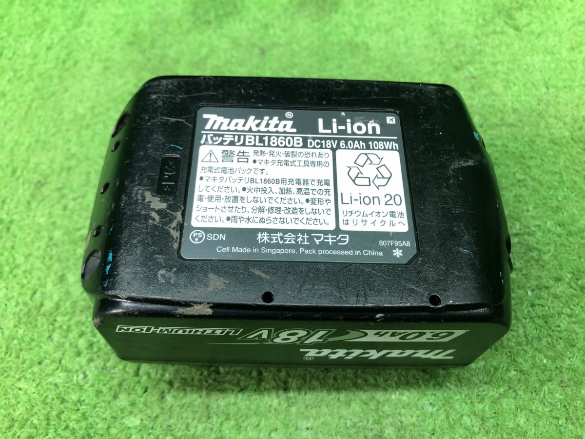 ②【充電回数6回】中古品 makita マキタ 18V 6.0Ah リチウムイオンバッテリ BL1860B 雪マーク付き_画像6