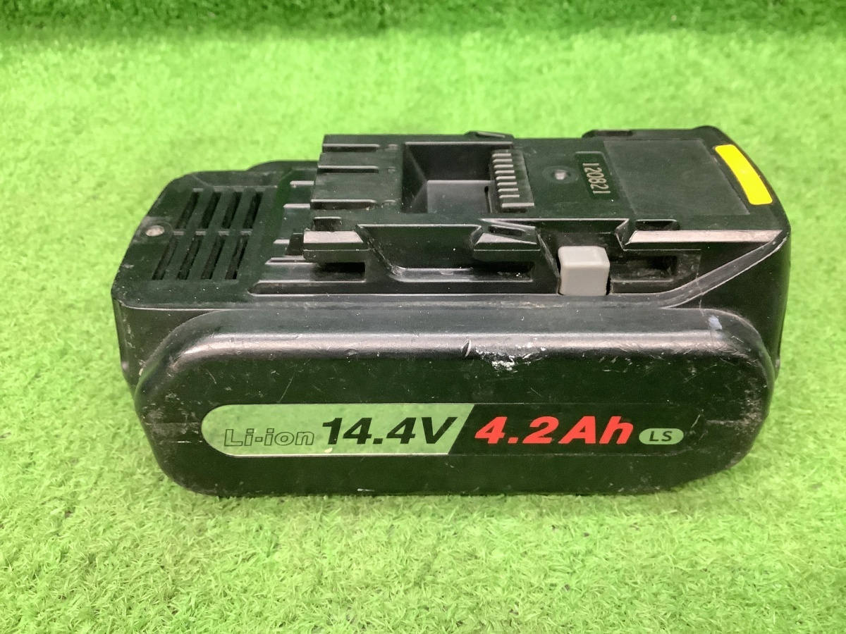 ①中古品 Panasonic パナソニック 14.4V 4.2Ah リチウムイオン電池パック LSタイプ EZ9L45_画像3