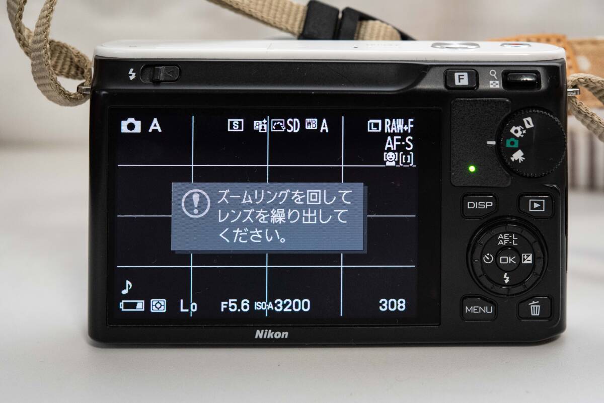 NIKON 「NIKON1 J1」＋「1NIKKOR 10-30mmレンズ」セット ジャンク扱い　_画像6