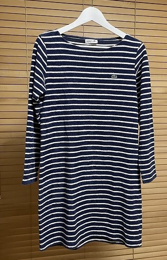 ★【激安処分10円～最落無し売り切ります】国内正規品 LACOSTE ラコステ パイル ボーダー ワンピース 38 ネイビー×ホワイト系 USED_画像1