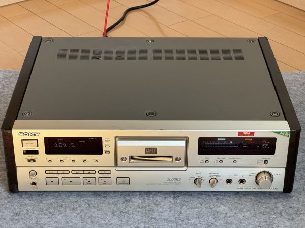 DTC-2000ES DATデッキ SONY ソニー_画像1