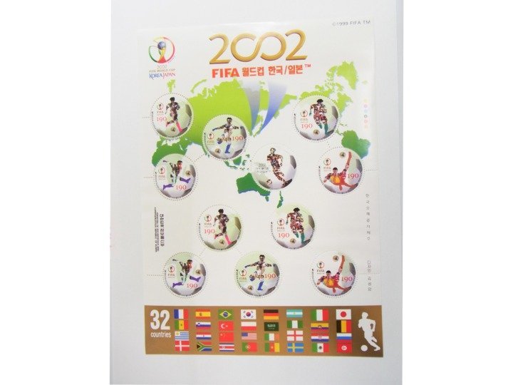 ■ 韓国 切手　FIFA 2002 日韓 ワールドカップ　　190ウォン×11枚　■ 通常保管品_画像1