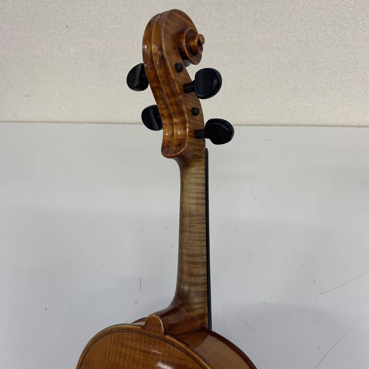 【Gt9】 Karl Hofner 型番不明 ヴィオラ ビオラ ケース 弓 bow カール ヘフナー 弦楽器 1515-62_画像3