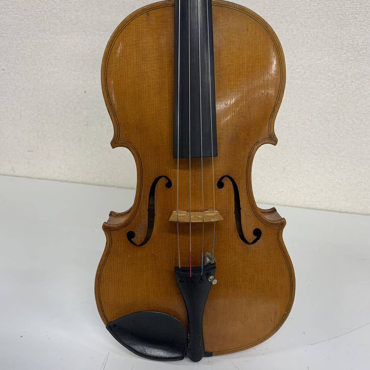 【Gt9】 Karl Hofner 型番不明 ヴィオラ ビオラ ケース 弓 bow カール ヘフナー 弦楽器 1515-62_画像5