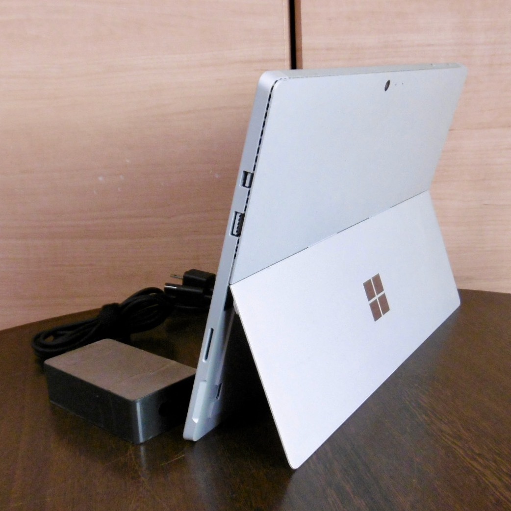 ■ Surface Pro4（m3-6Y30/4GB/128GB）AC付属！■_画像1