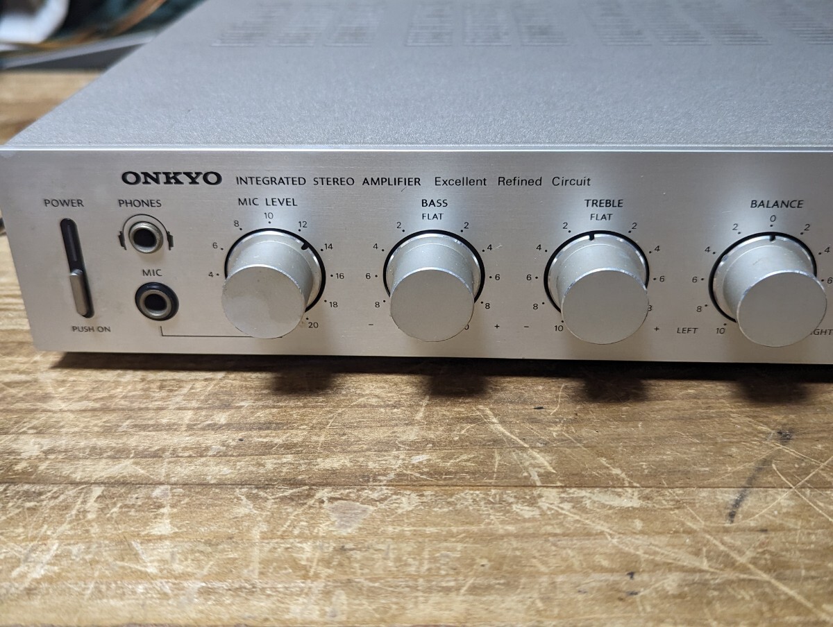 ONKYO プリメインアンプ　A-400 ジャンク_画像2