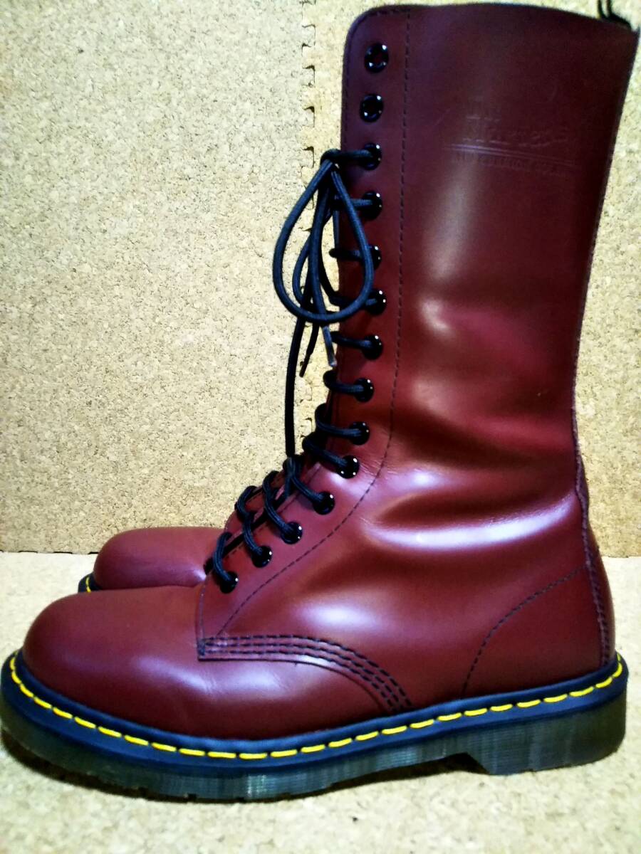 【Dr.MARTENS】ドクターマーチン 1914 14ホールブーツ UK8 (26.5cm ) 10EYE BOOT スムースレザー チェリーレッド 刻印あり 希少【美品】_画像3