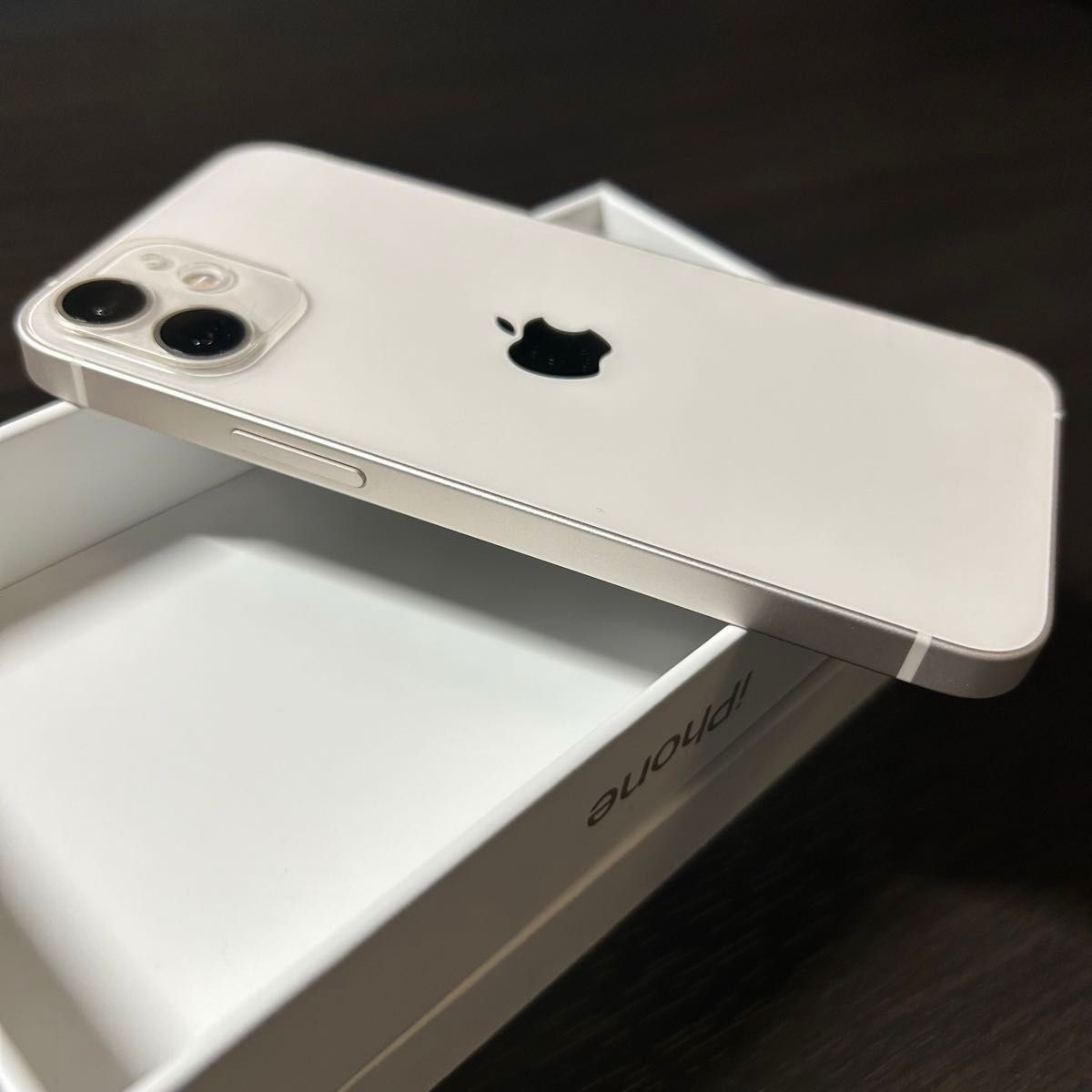 iPhone12 mini 本体 64GB docomo ドコモ ホワイト 箱付き Apple iPhone12 mini 本体 64GB docomo ドコモ ホワイト 箱付き Apple