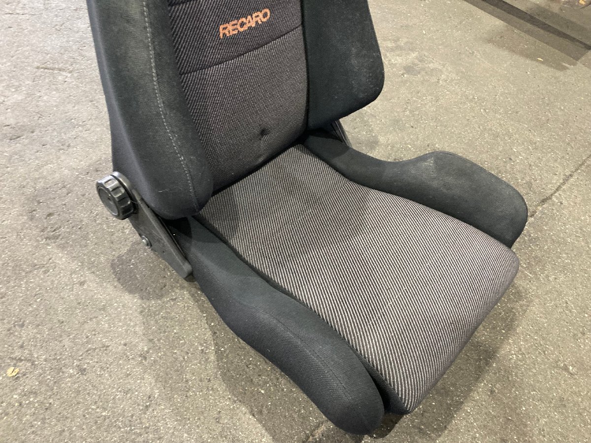 GMC タイフーン フロントシート RECARO レカロシート　1脚 (F6-601 104317）_画像4