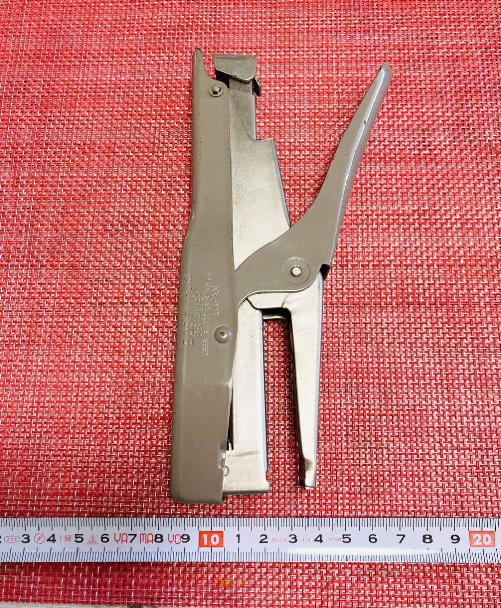  used present condition delivery business use ho chi Kiss BOSTITCH B8 PLIER USES STCR2115 STAPLES JAPAN staple plier 
