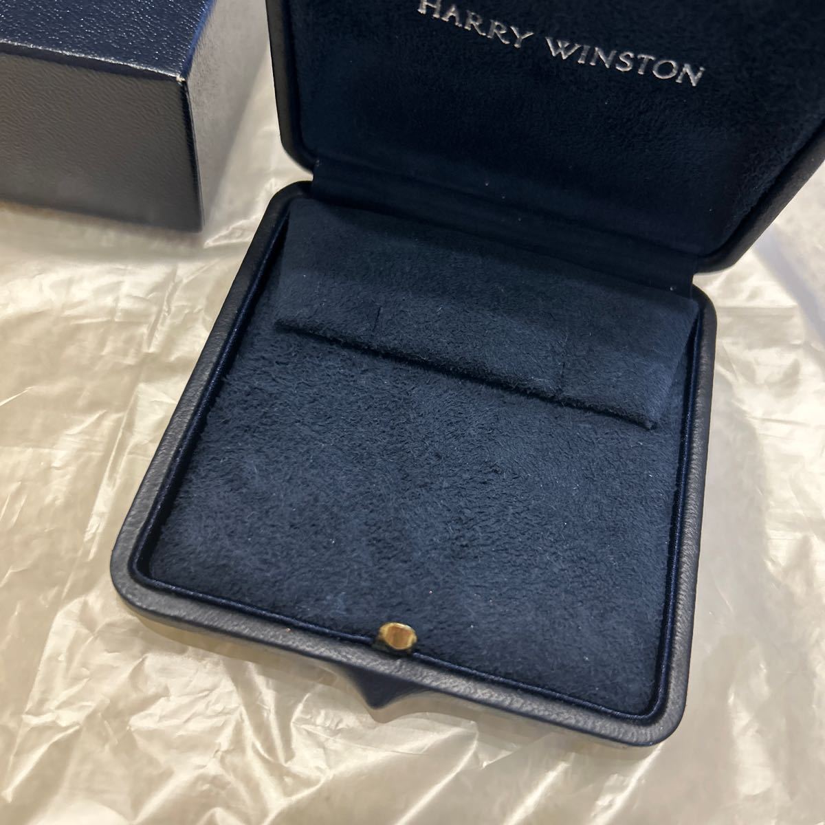 ハリーウィンストン ピアス 空箱 HARRY WINSTON BOX 空き箱 箱 ケース ピアスケース アクセサリーケース ジュエリーケースの画像3