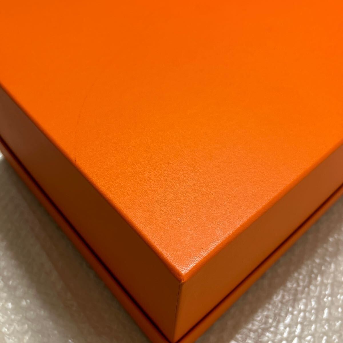エルメス バーキン25 空箱 32×28×16 BOX 空き箱 化粧箱 現行品 リボン HERMES ショップ袋 の画像8