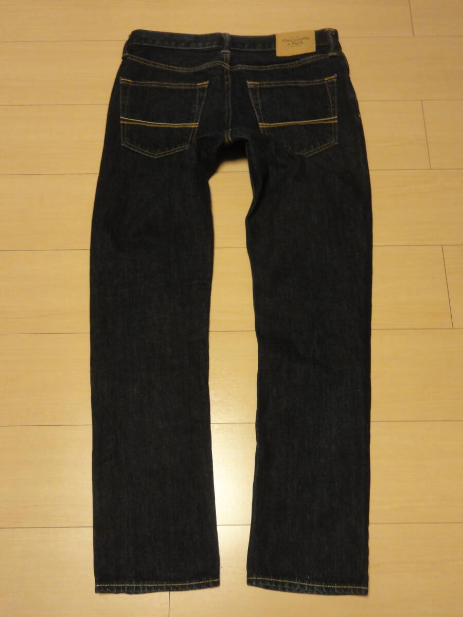 格安レアかっこいい・ABERCROMBIE&FITCH(アバクロ)・濃色ダメージ加工デニム地・高級デザインジーンズ 31 W82cm位の画像2