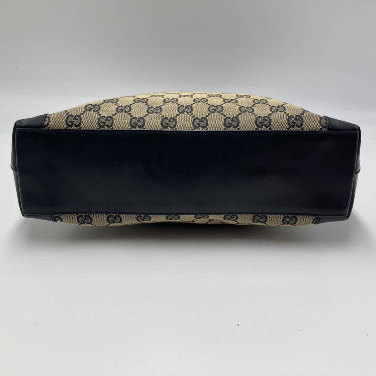 1円《極美品》 GUCCI トートバッグ GG キャンバス レザー グッチ ハンドバッグ 肩がけ ブラック_画像5