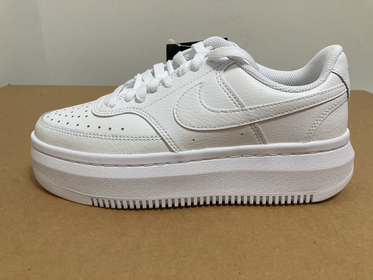 新品24.5cmナイキコートビジョンアルタホワイト白LTR COURTVISIONエアフォース1AF1好きに厚底スニーカーNIKEレディーススニーカー_画像6