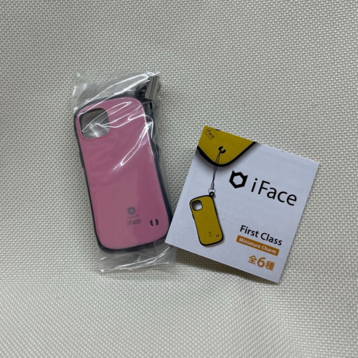 iFace ガチャガチャ　ガチャ　ミニチュア　ストラップ　スマホカバー　ベビーピンク　iPhone iPhoneケース