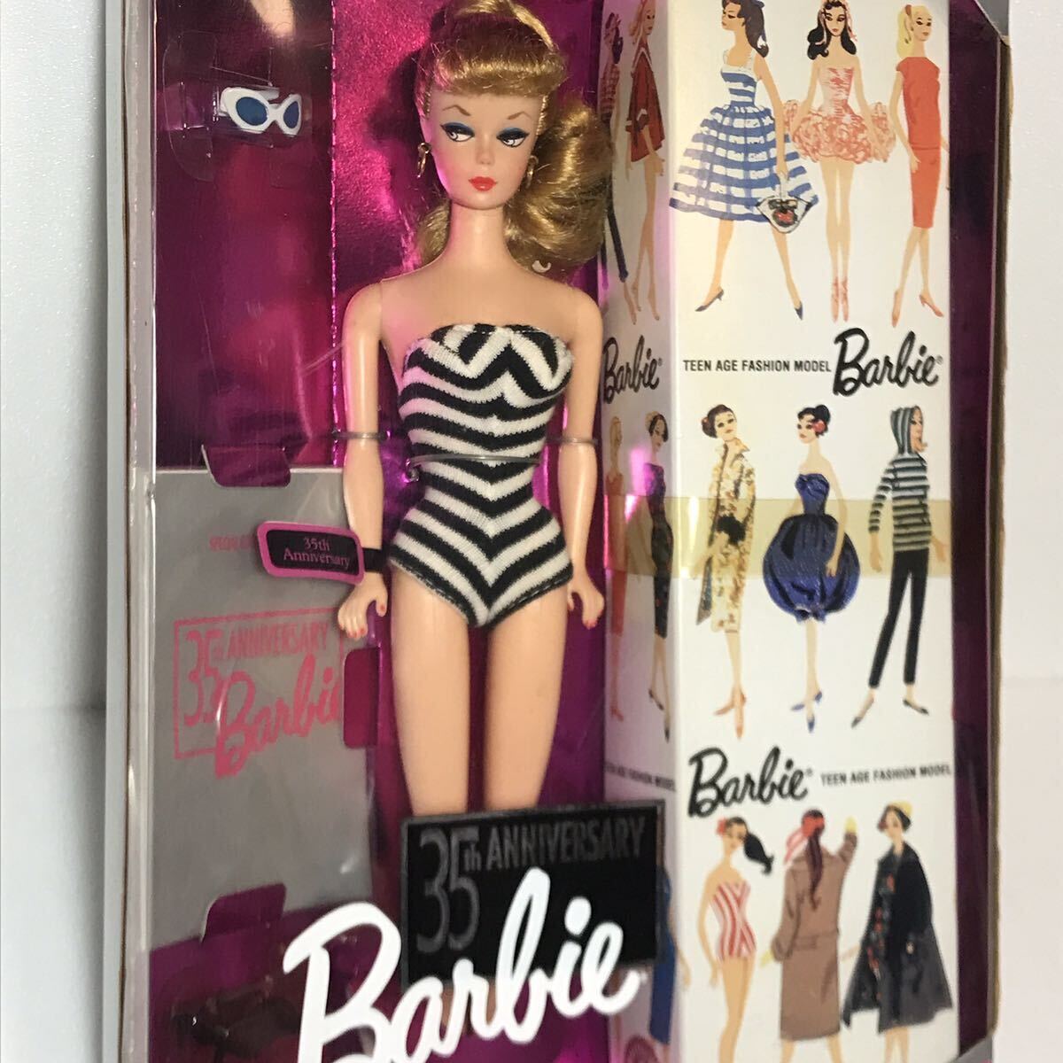 未開封 35th Anniversary barbie 35周年記念 1959 復刻版 バービー 人形 金髪 DOLL ＆ PACKAGE 箱入り　マテル社_画像1