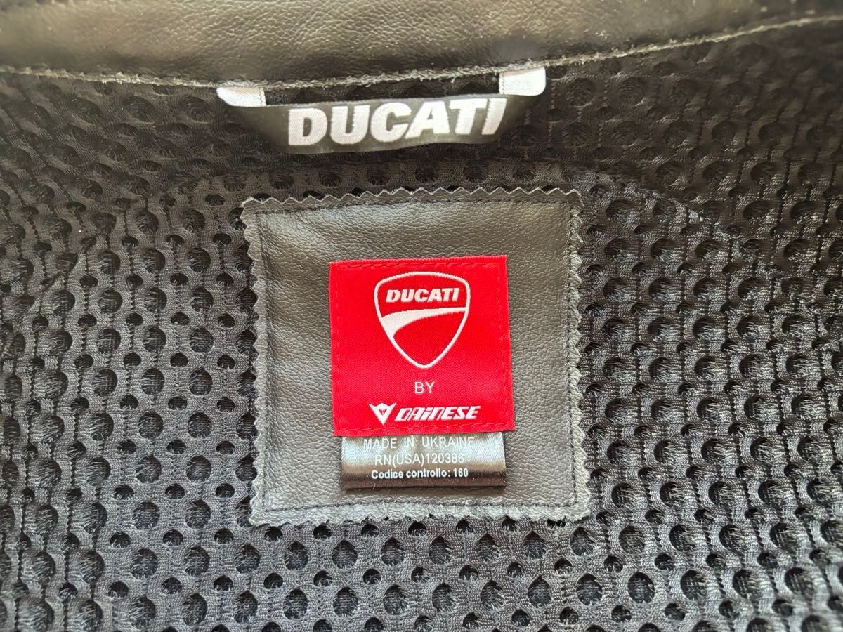 ドゥカティ DUCATI 革ジャン by DAINESE 送料無料