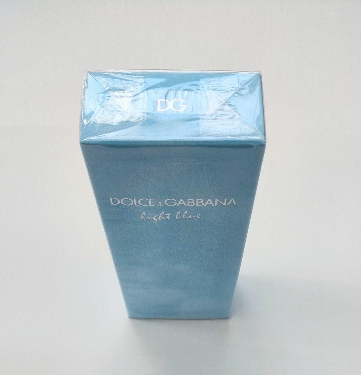 2 piece 100ml Dolce & Gabbana perfume Dolce and Gabbana light blue o-doto crack 