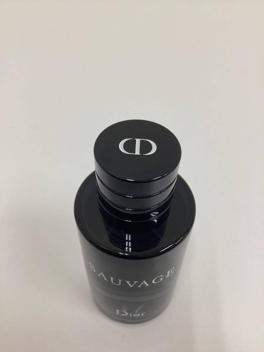 Christian Dior SAUVAGE クリスチャンディオール　ソヴァージュ オードトワレ 香水100ｍｌ EDT　ほぼ満タン＃17801 _画像2