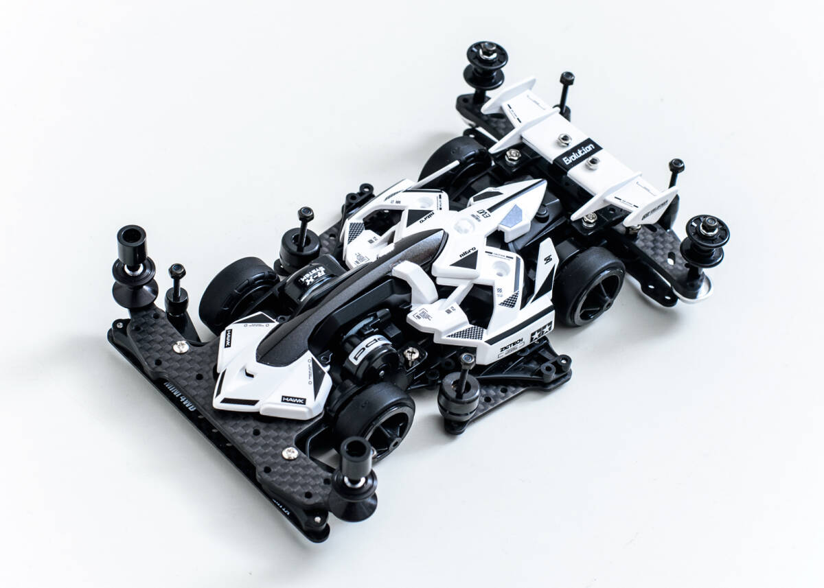 ミニ四駆完成品 マッハフレームFMA フルカスタム塗装済み・未 ミニ四駆完成品 マッハフレームFMA フルカスタム塗装済み・未