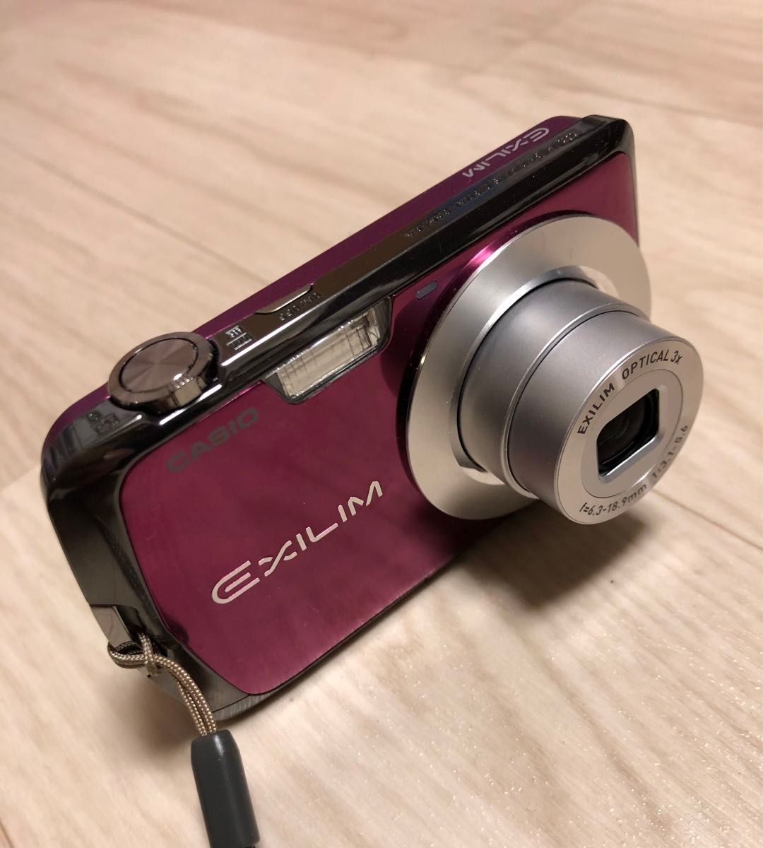 CASIO EXILIM ZOOM EX-Z1 充電器付 動作確認済|Yahoo!フリマ CASIO EXILIM ZOOM EX-Z1 充電器付 動作確認済|Yahoo!フリマ