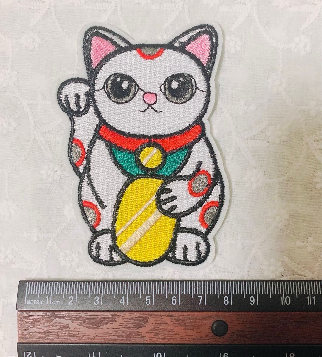 招き猫ワッペン　アイロンワッペン　刺繍ワッペン　2枚