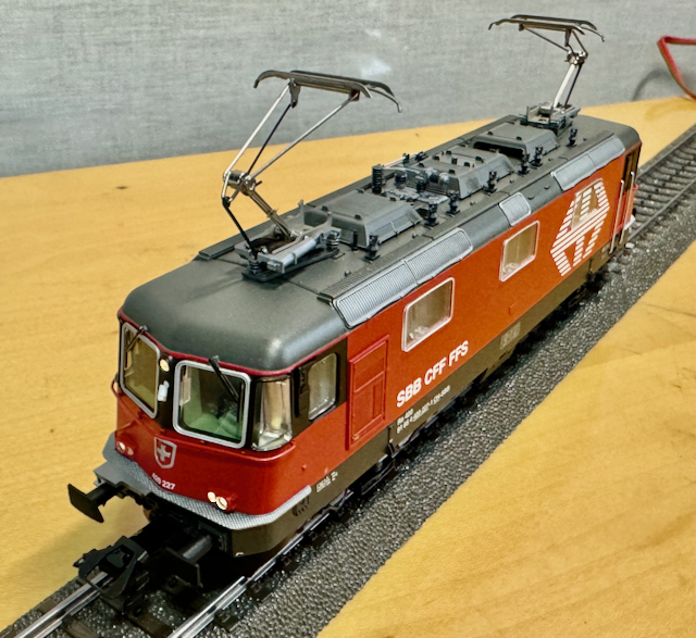 メルクリン HO 37347 電気機関車 SBB Re 4/4 IIの画像1