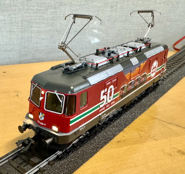 meruk Lynn HO 37351 electric locomotive SBB/CFF/FFS Re 4/4 II