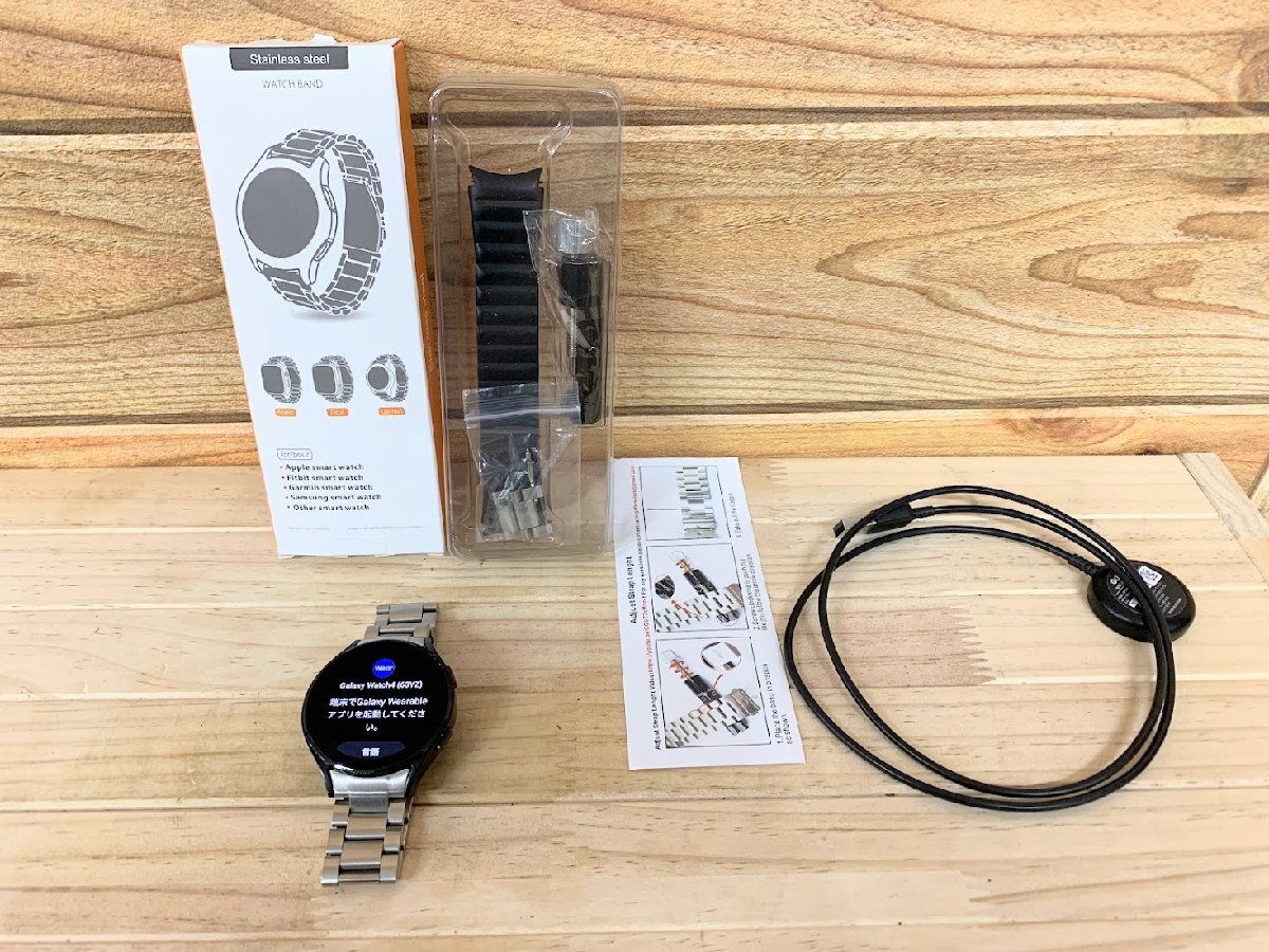 ■【中古】SAMSUNG Galaxy Watch4 44mm ブラック SM-R870NZKAXJP スマートウォッチ_画像1