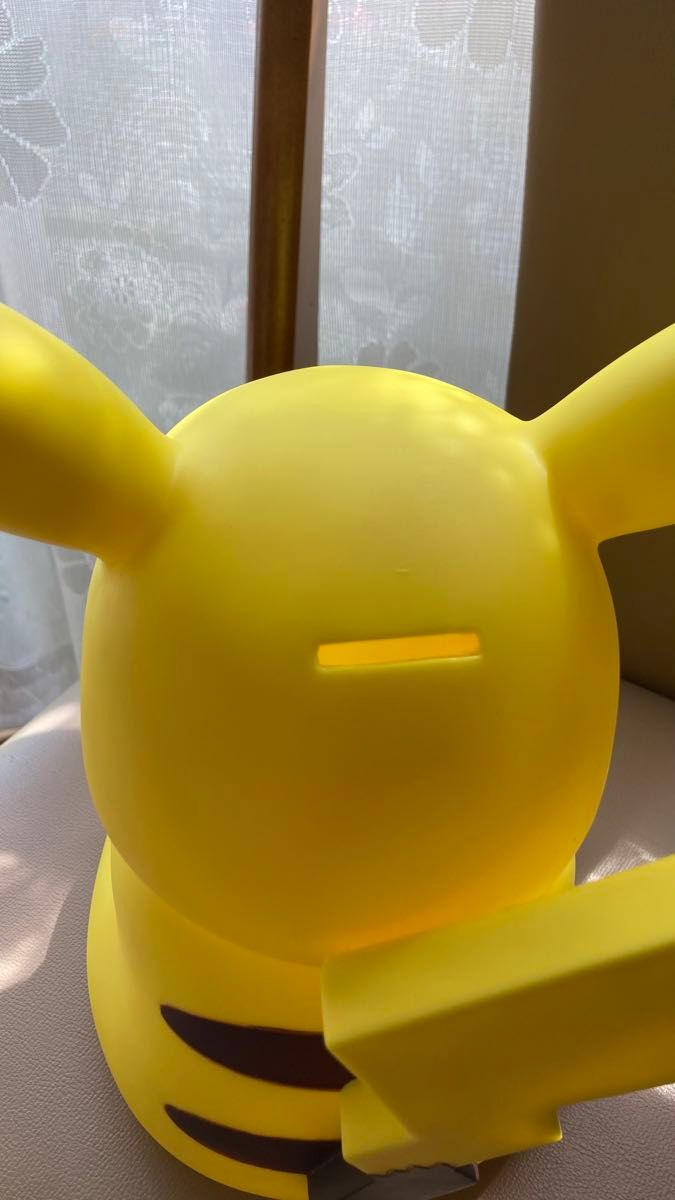 【格安】ピカチュウ ポケットモンスター 貯金箱 コインバンク　Pocket Monster ソフビ