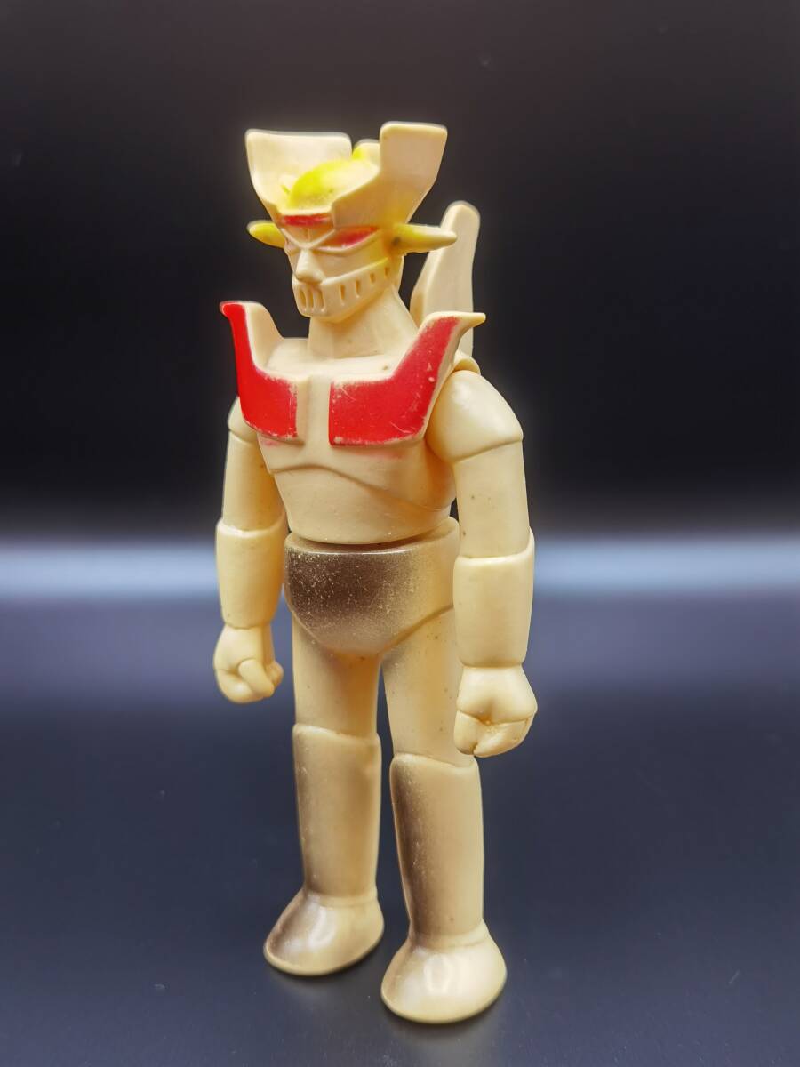 [105] Pachi mono | Mazinger Z | white | approximately 13 centimeter | * sofvi ( used )|1 jpy start | Yupack 60 size | Friday shipping 