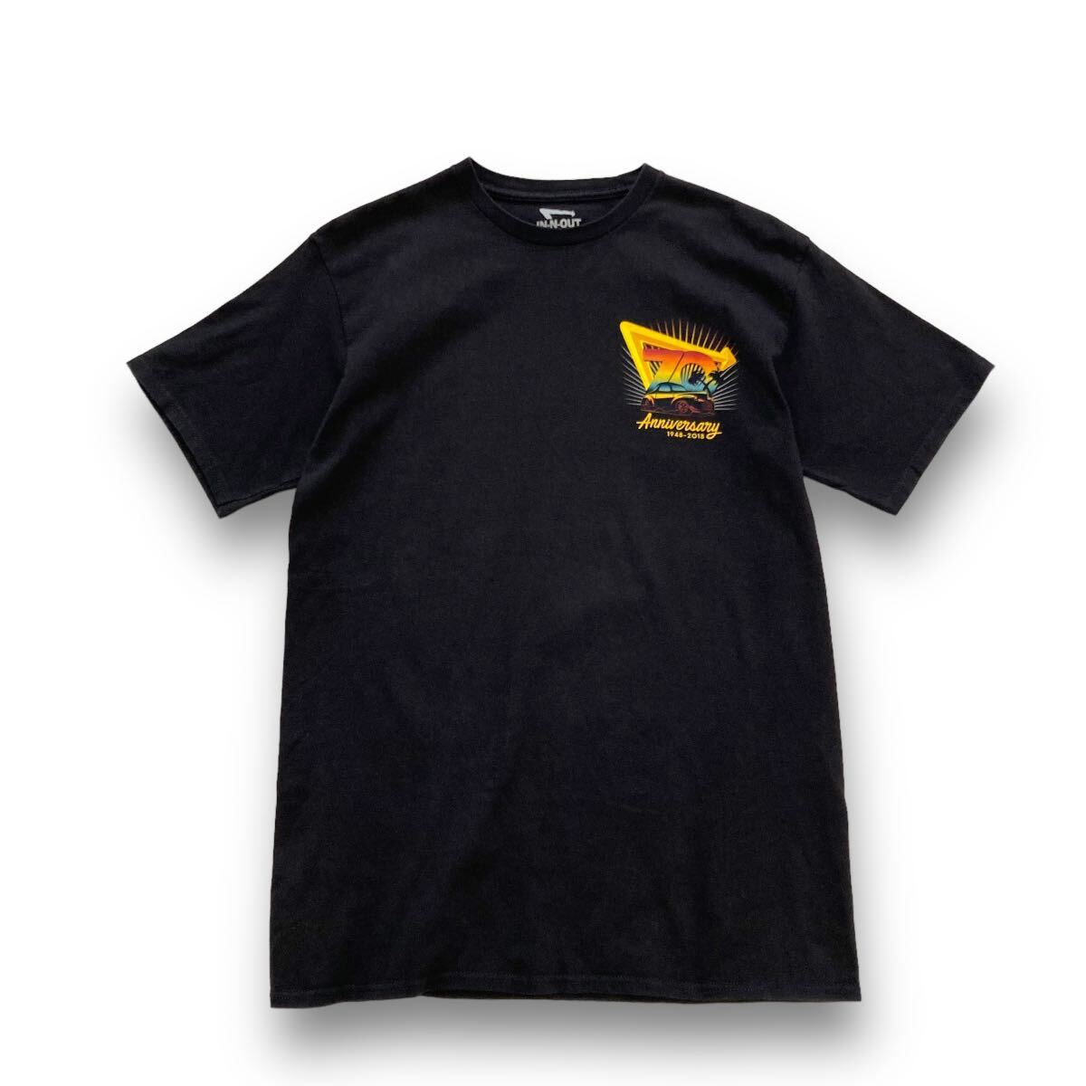 【IN-N-OUT BURGER】インアウトバーガー 70周年記念 Tシャツ 半袖tシャツ 観覧車 アメ車 夕日 バックプリント 黒 ブラック 日本未発売 (M)