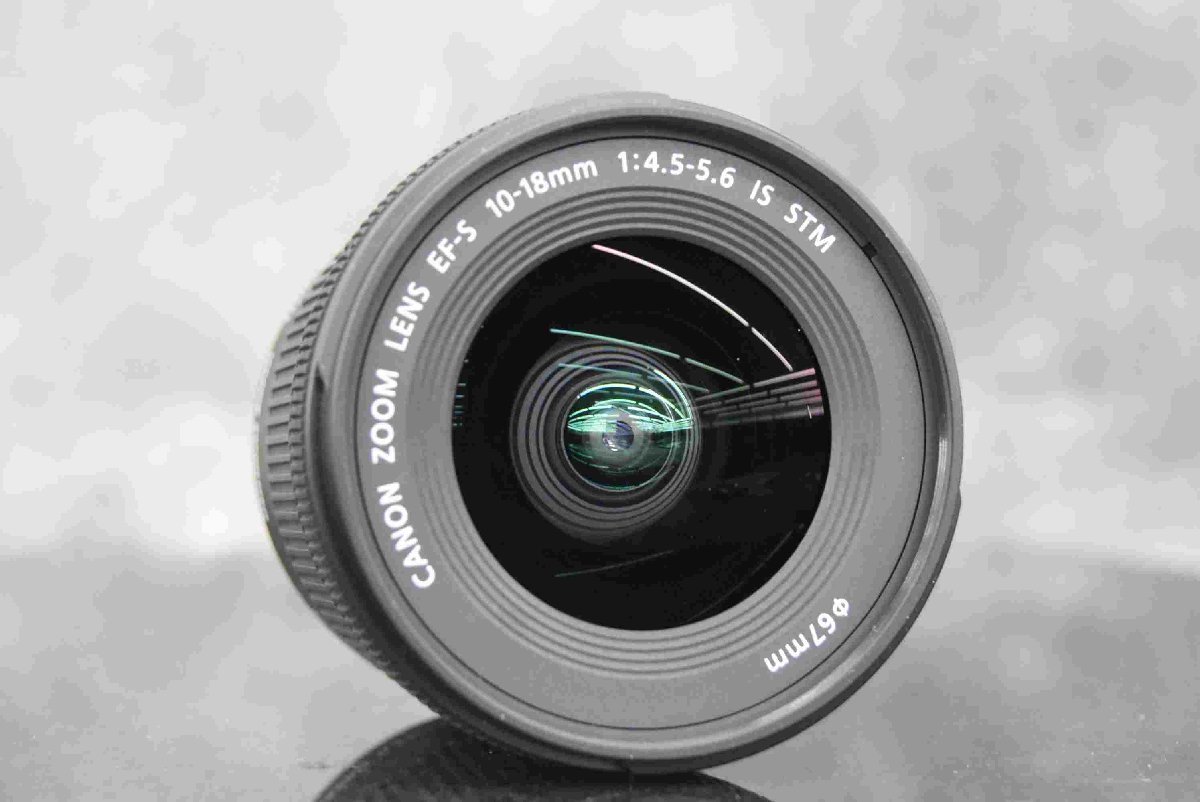 F☆ Canon キャノン ZOOM LENS ズームレンズ EFS 10-18mm 1:4.5-5.6 IS STM ☆現状品☆_画像3