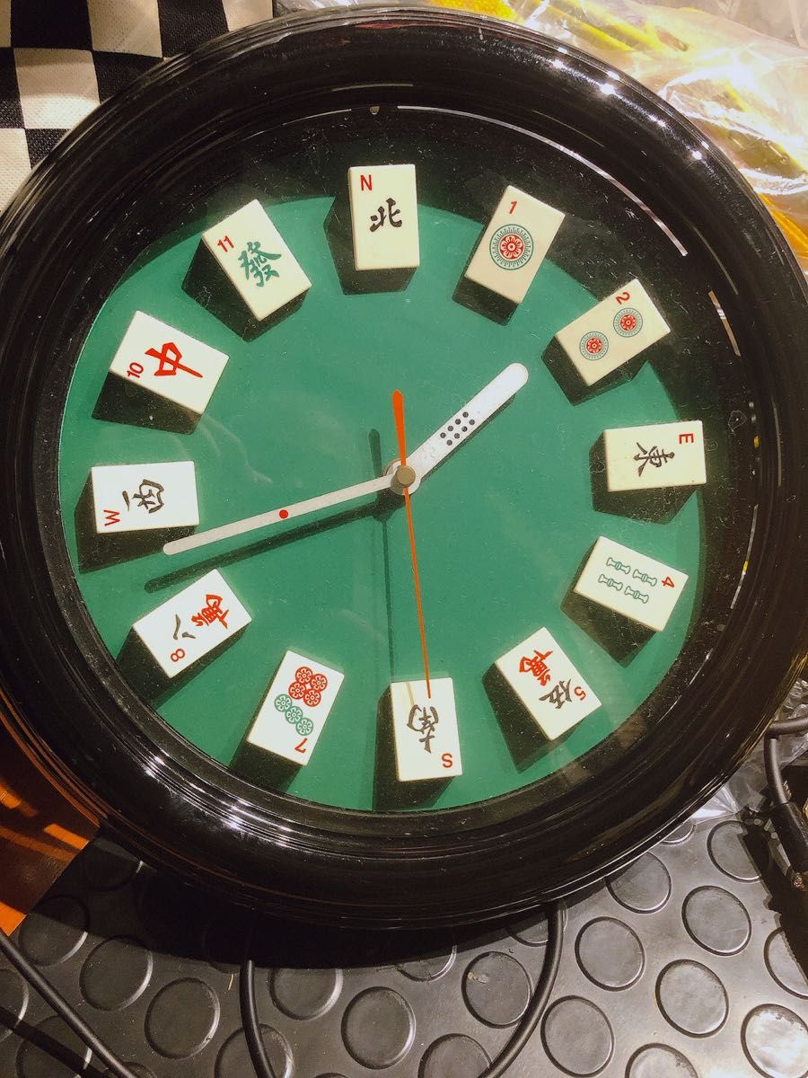 麻雀牌　掛け時計　掛時計 アナログ